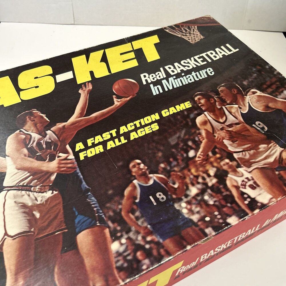 1969 Cadaco BAS-KET Real Basketball in Miniature Game